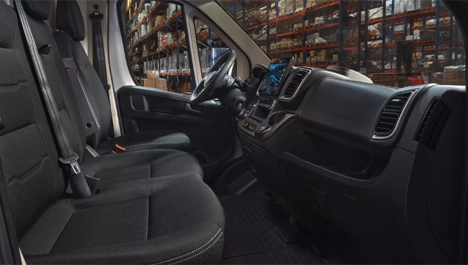 Toyota Proace Max - Interior